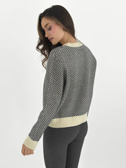 Sweter wełniany we wzory