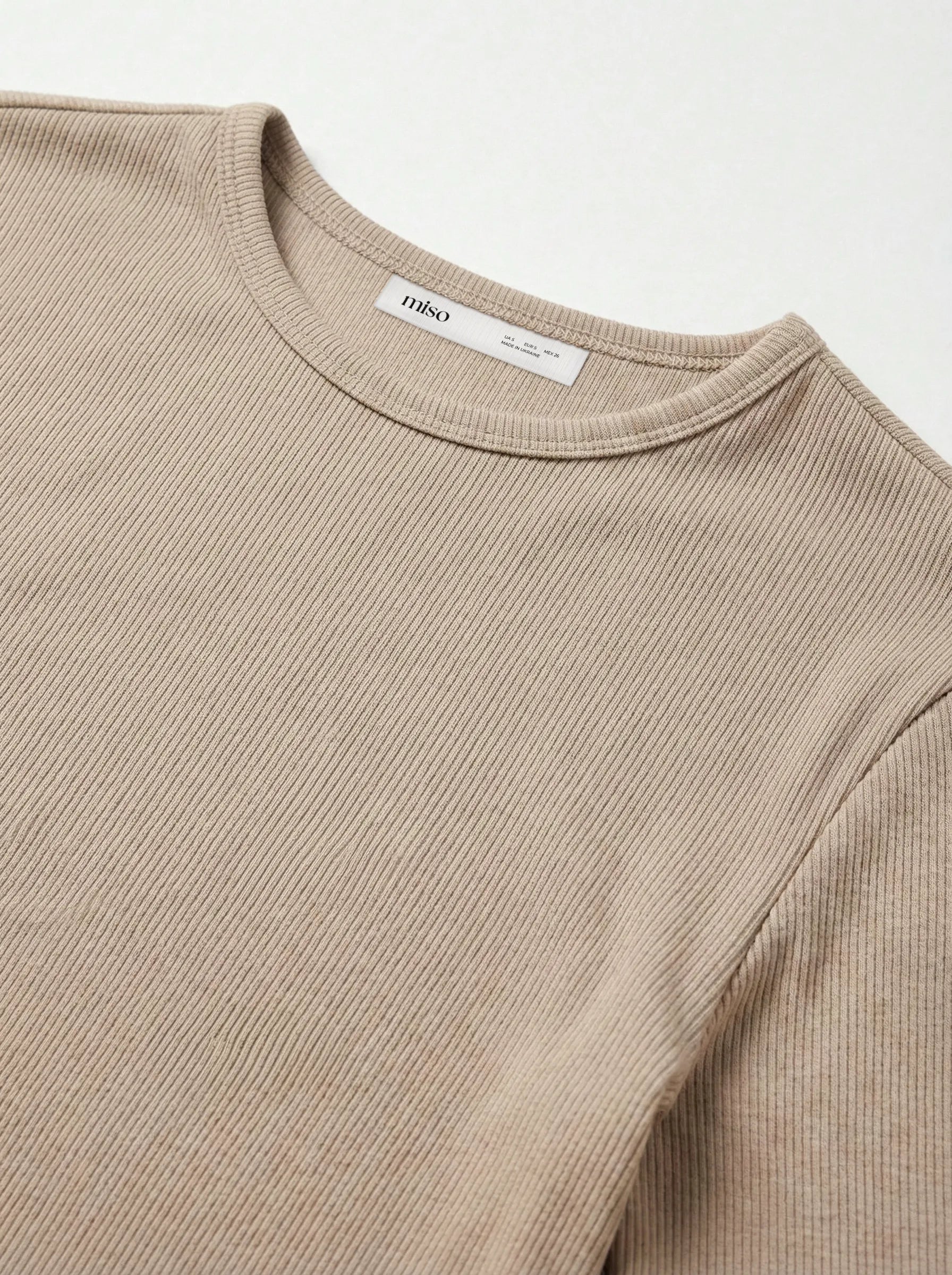 Koszulka longsleeve, z dzianiny prążkowanej, beżowa