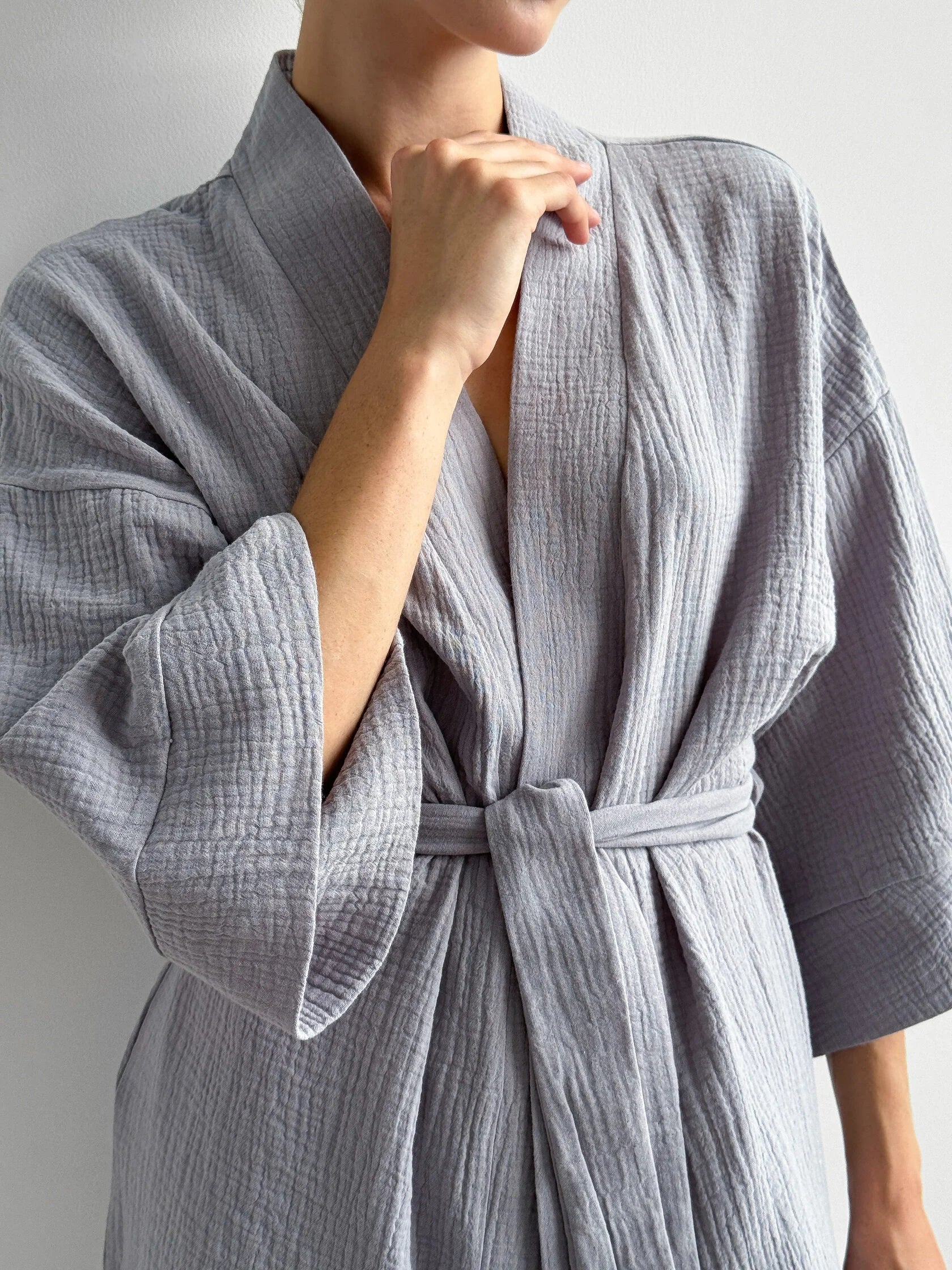 Komplet szlafrok krótki kimono i spodnie, z muślinu dwuwarstwowego, szary