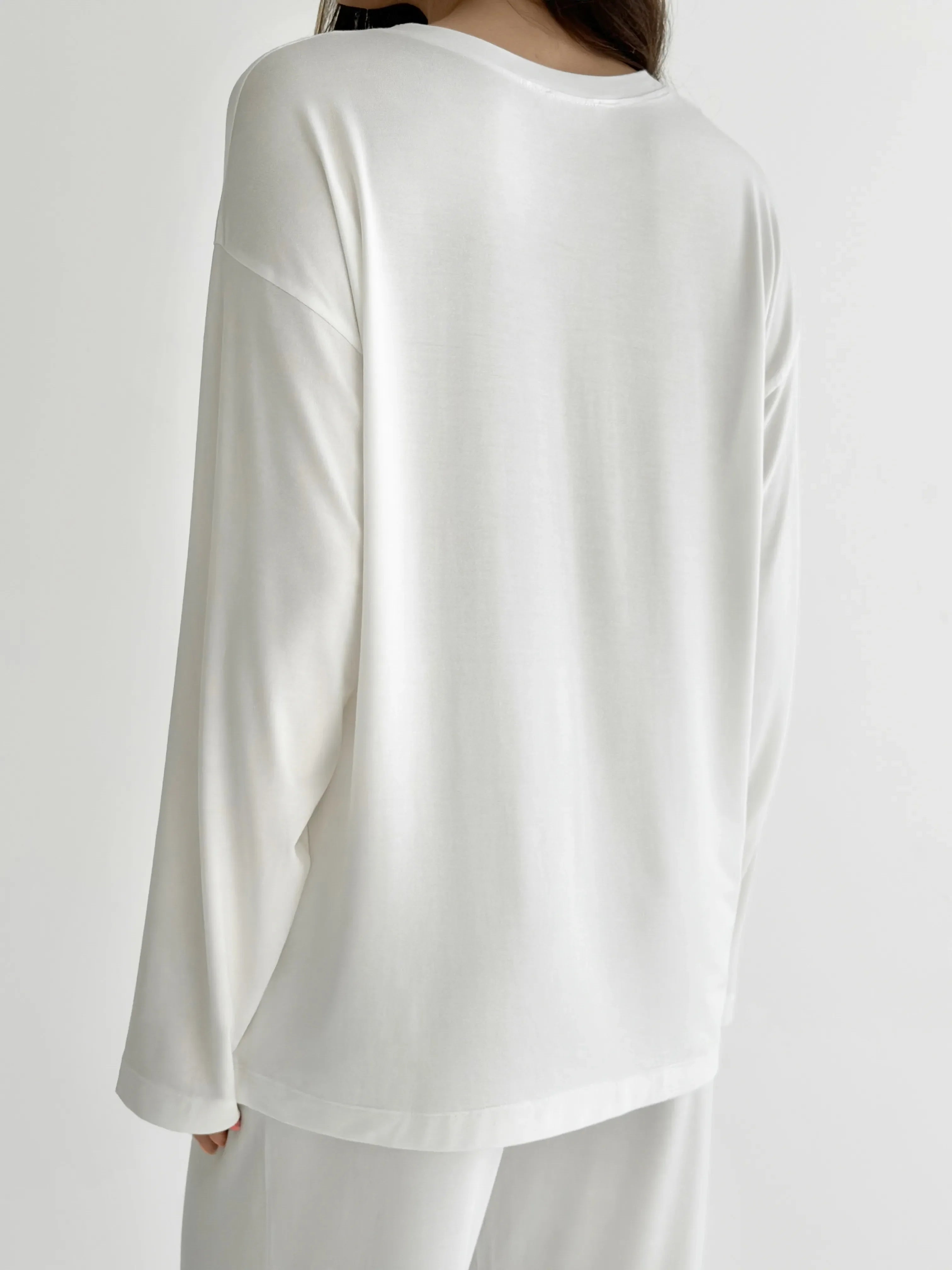Komplet longsleeve i szerokie spodnie modal, mleczny