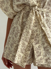 Komplet kimono i szorty, muślin dwuwarstwowy, kremowy w brązowe polne kwiaty