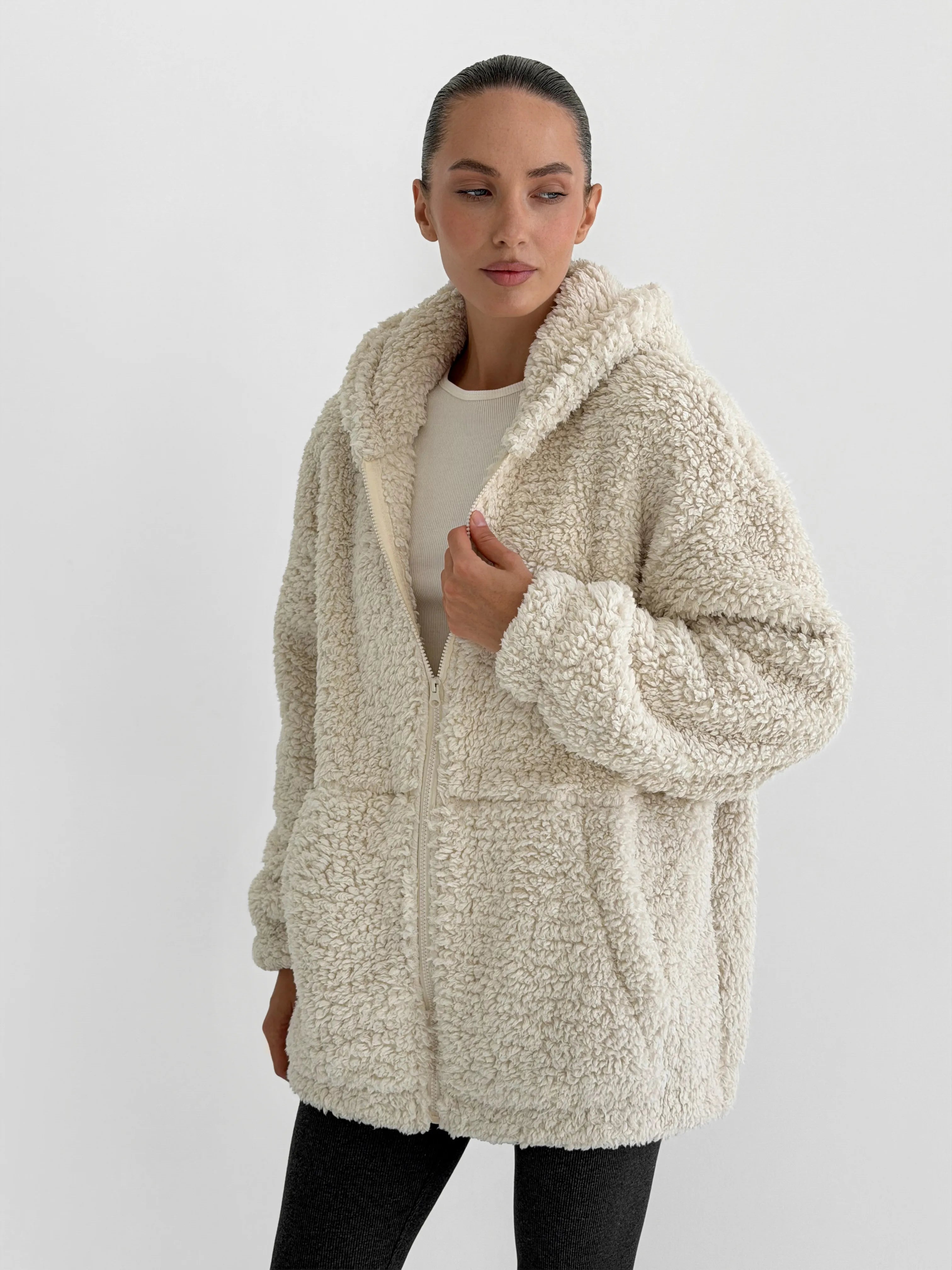 Bluza TEDDY z kapturem, mleczna