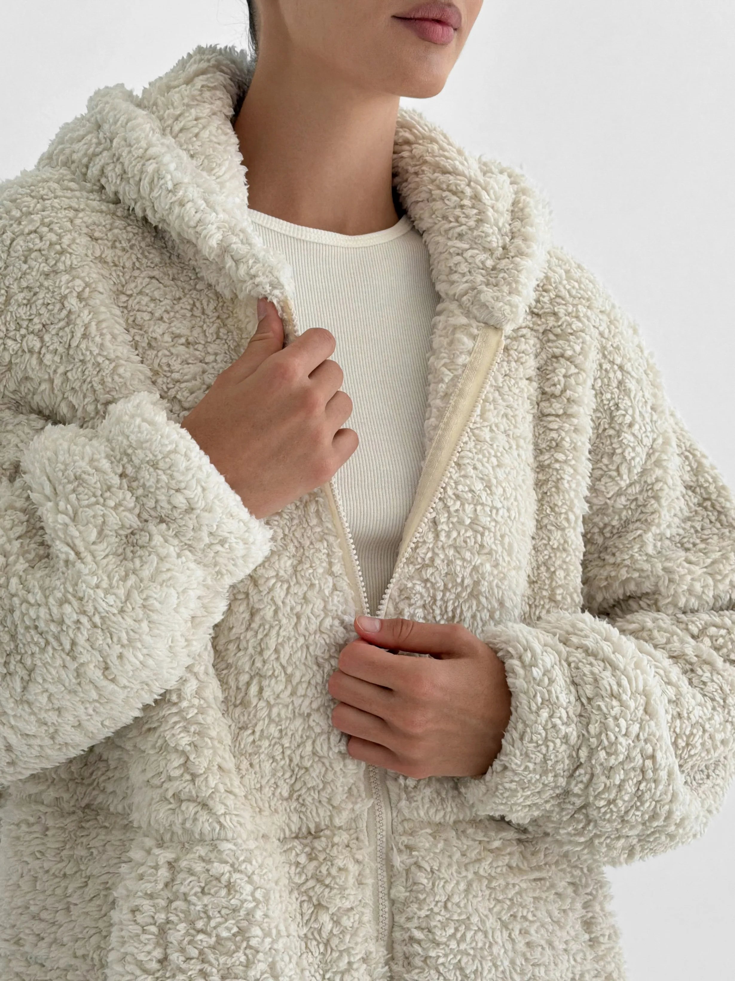 Bluza TEDDY z kapturem, mleczna
