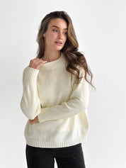 Sweter dziany, kremowy