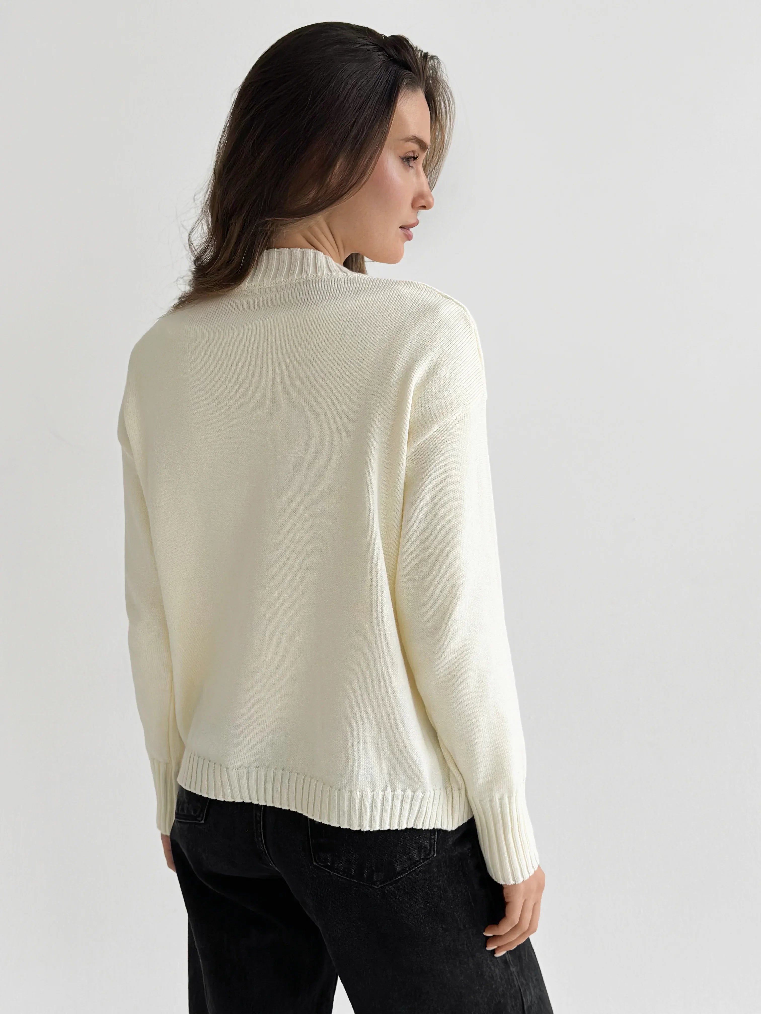 Sweter dziany, kremowy