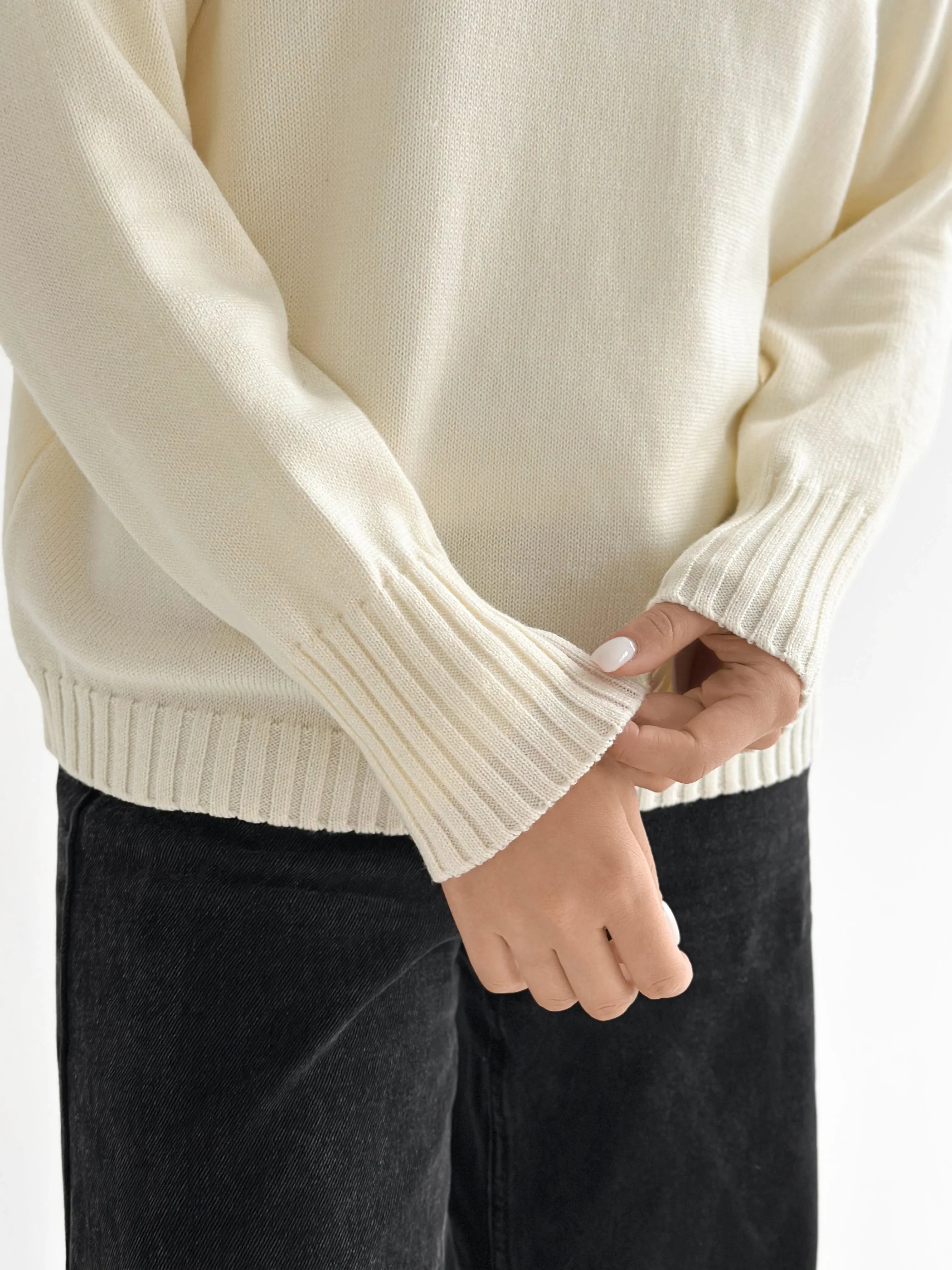 Sweter dziany, kremowy