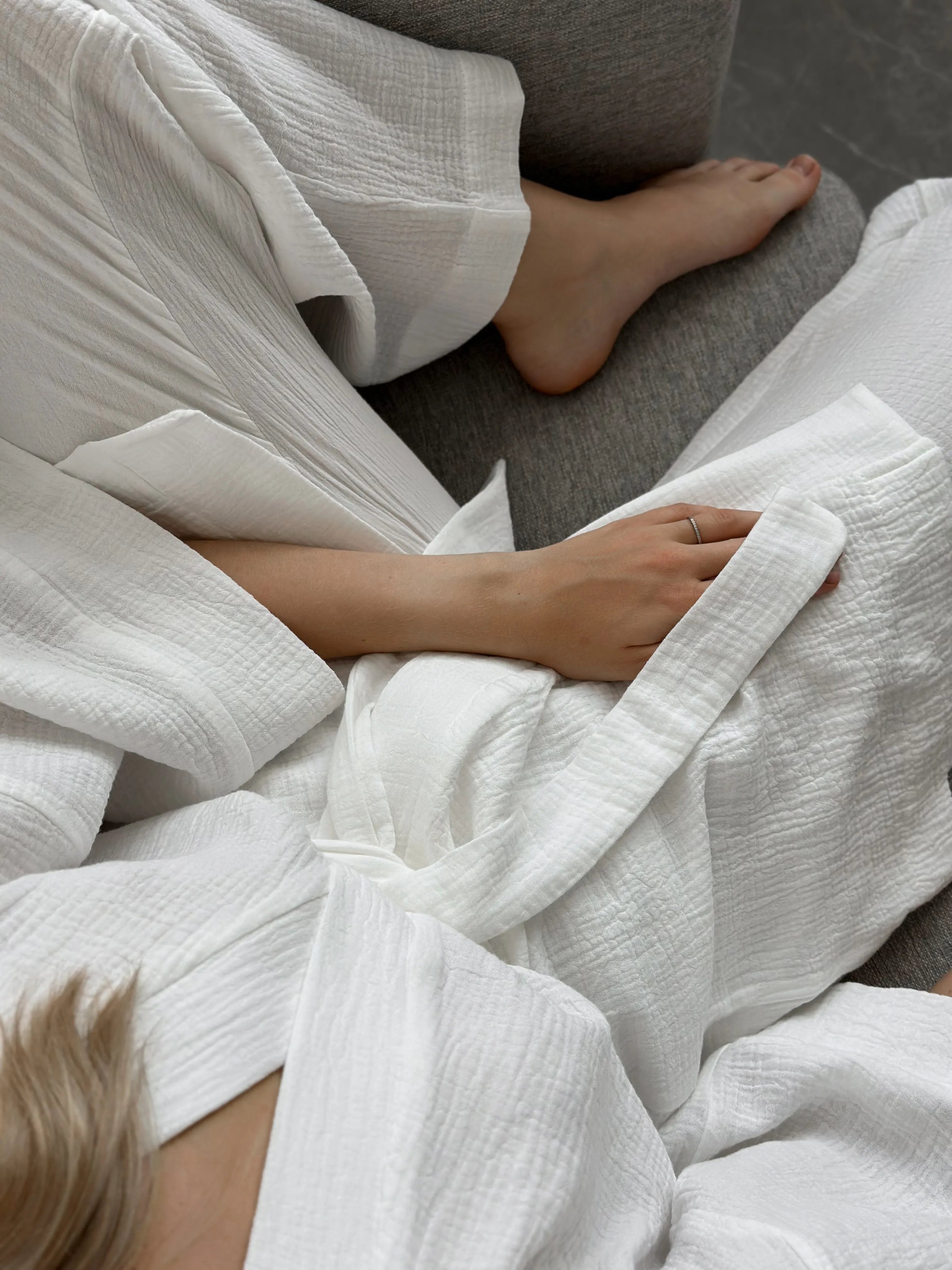 Komplet szlafrok krótki kimono i spodnie, z muślinu dwuwarstwowego, biały