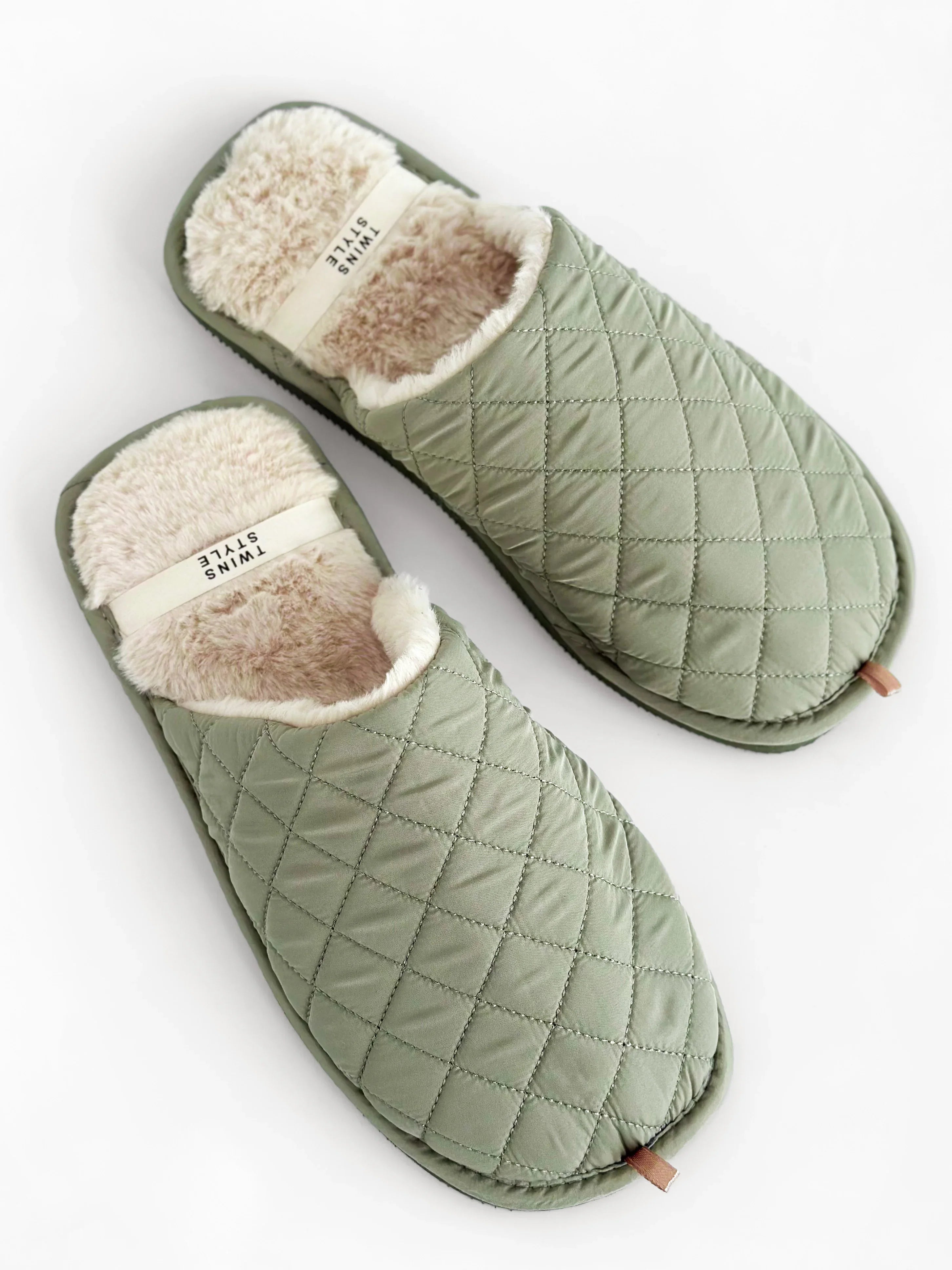 Kapcie męskie HS-LUX pikowane, khaki