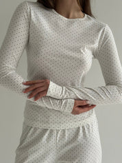 Komplet longsleeve i spodnie szerokie, dzianina, biały w granatowe groszki