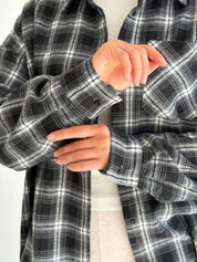 Koszula flanelowa w szaro-czarną kratę, One Size