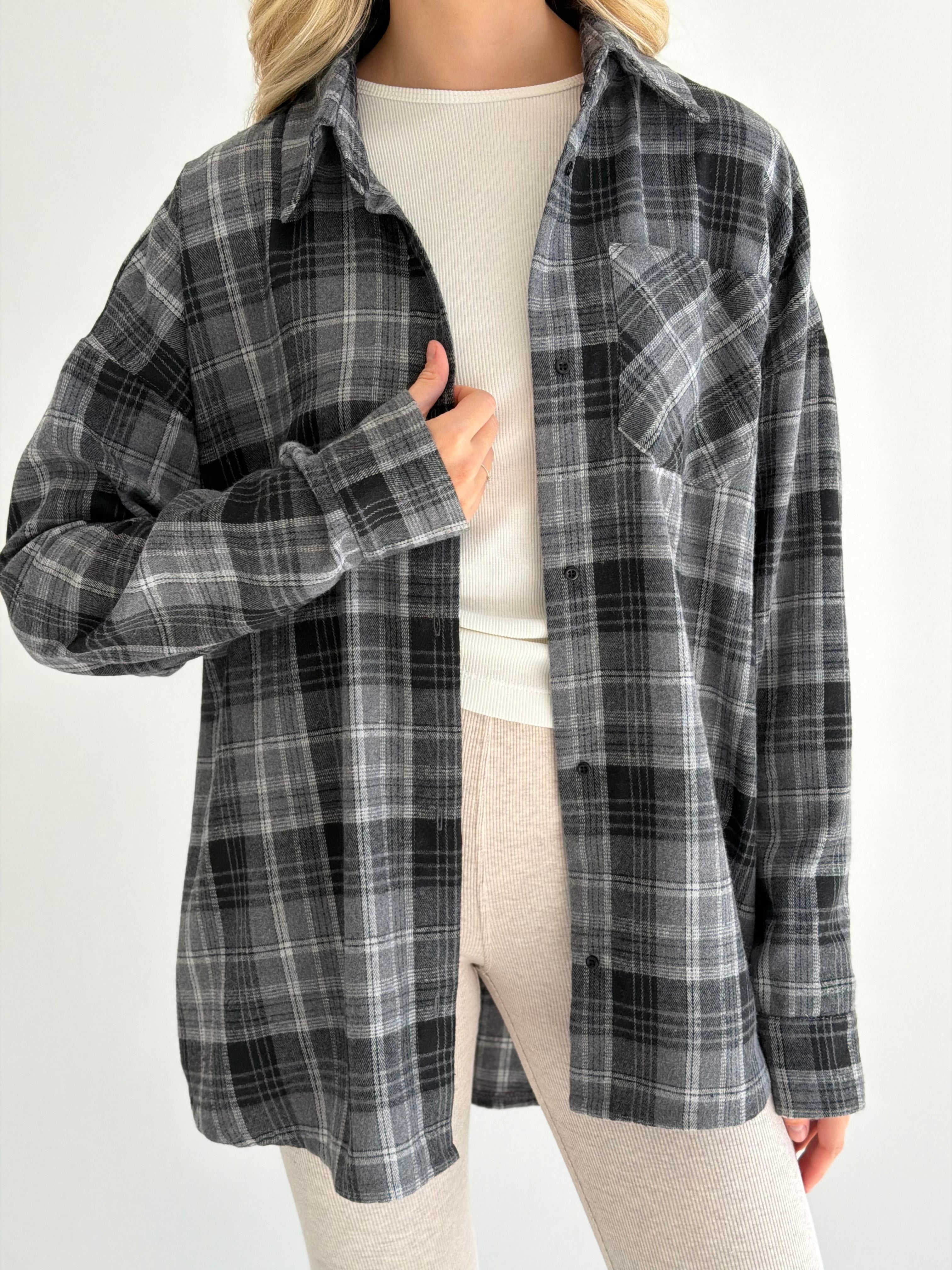 Koszula flanelowa w ciemnoszarą kratę, One Size