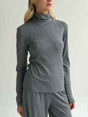 Longsleeve Soft Touch z dzianiny z wysokim kołnierzem, ciemnoszary