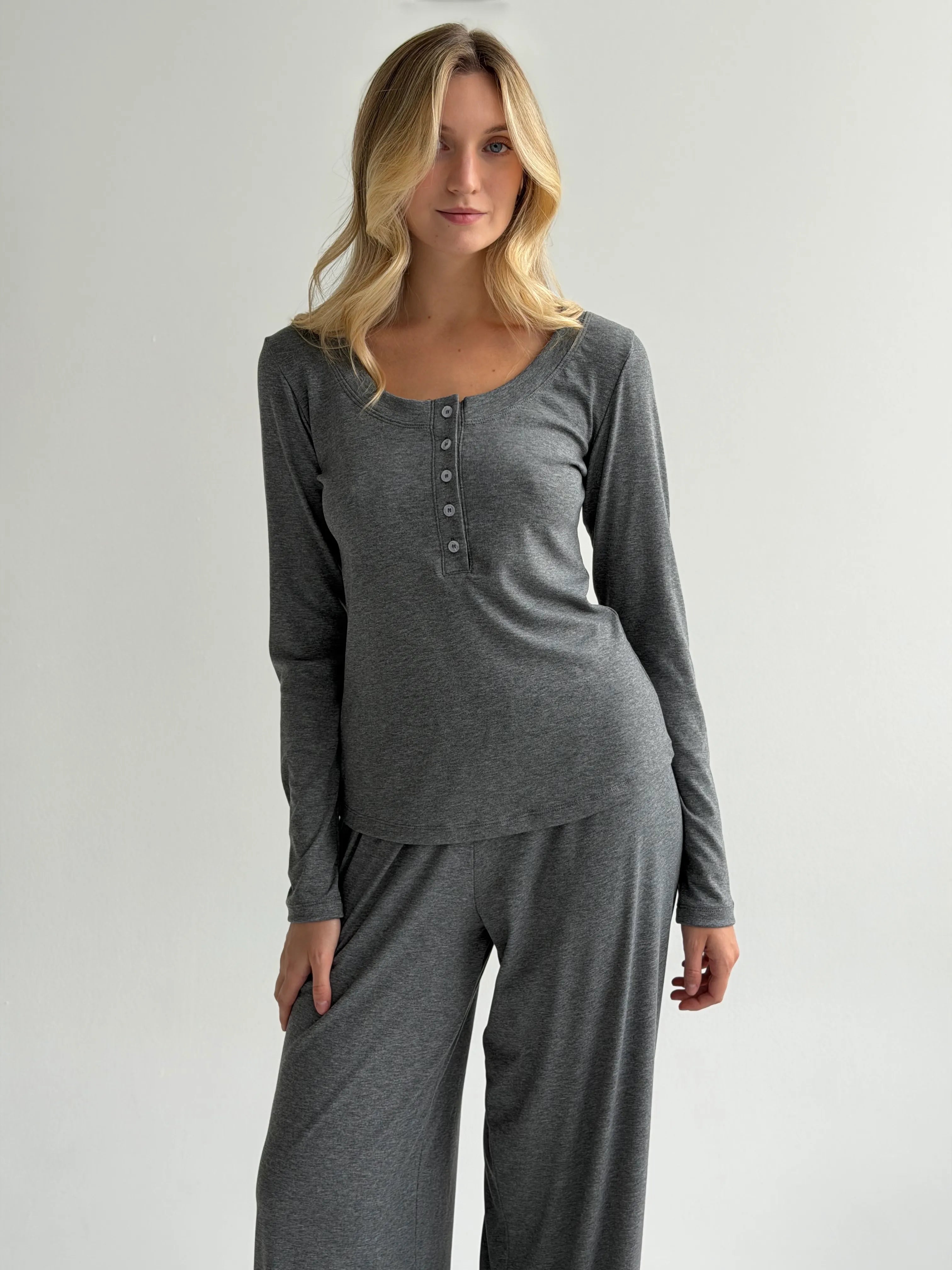Komplet Soft Touch z dzianiny longsleeve i spodnie, ciemnoszary
