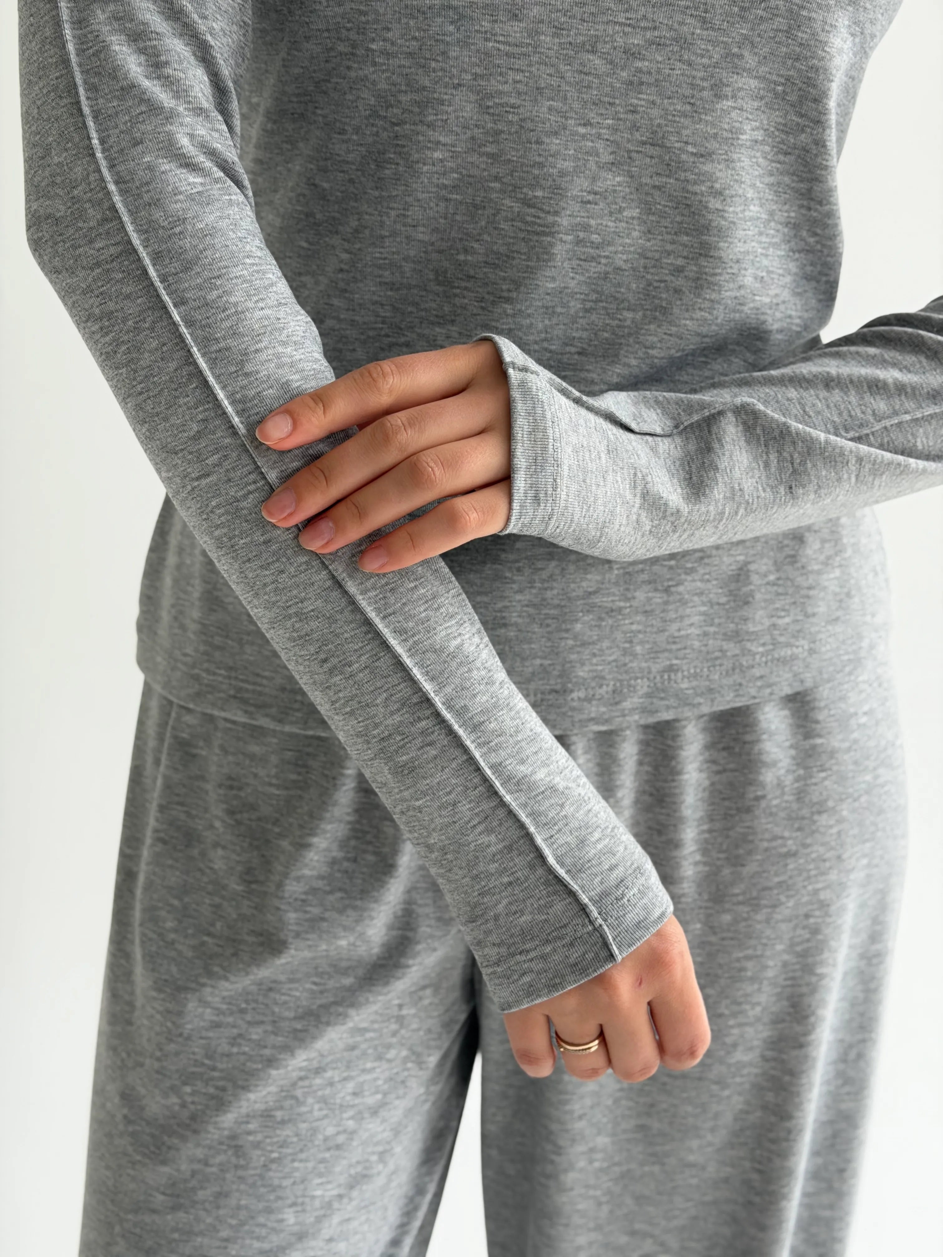 Longsleeve Soft Touch z dzianiny z wysokim kołnierzem, szary