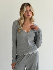 Longsleeve Soft Touch z dzianiny z dekoltem w serek, szary