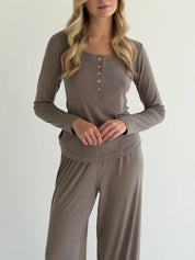 Komplet Soft Touch z dzianiny longsleeve i spodnie, beżowy