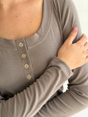Komplet Soft Touch z dzianiny longsleeve i spodnie, beżowy