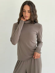 Longsleeve Soft Touch z dzianiny z wysokim kołnierzem, beżowy