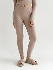 Legginsy, dzianina prążkowana, beżowe
