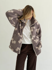Bluza TEDDY na zamek ze stójką, biała w kwiaty
