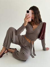 Longsleeve Soft Touch z dzianiny z wiązaniami, beżowy