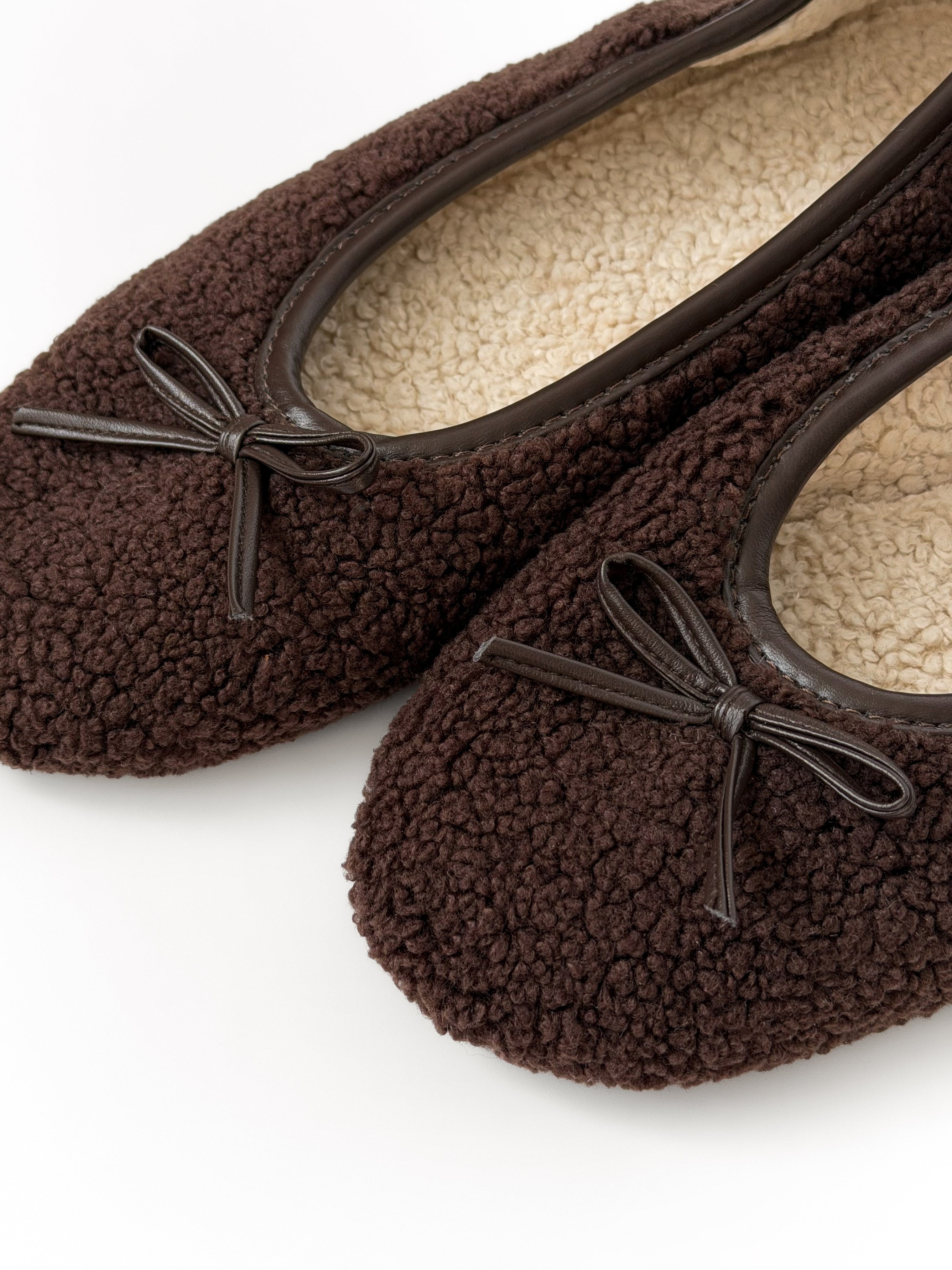 Baleriny damskie TEDDY chocolate z kokardką