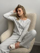 Koszulka longsleeve rozpinana z guzikami, z ribany prążkowanej, jasnoszara