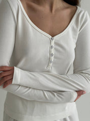Longsleeve z dekoltem w serek „Delicacy", dzianina, biały