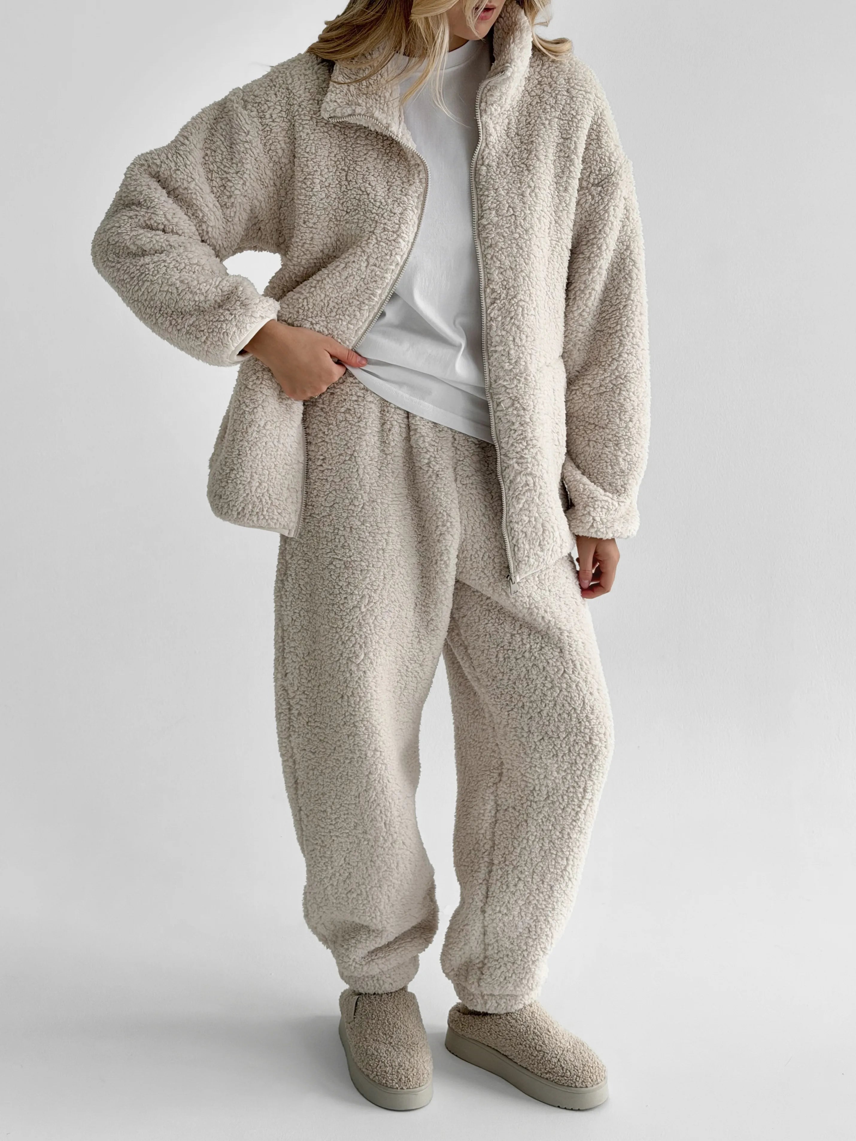 Komplet TEDDY CHMURKA bluza na zamek i spodnie, mleczny