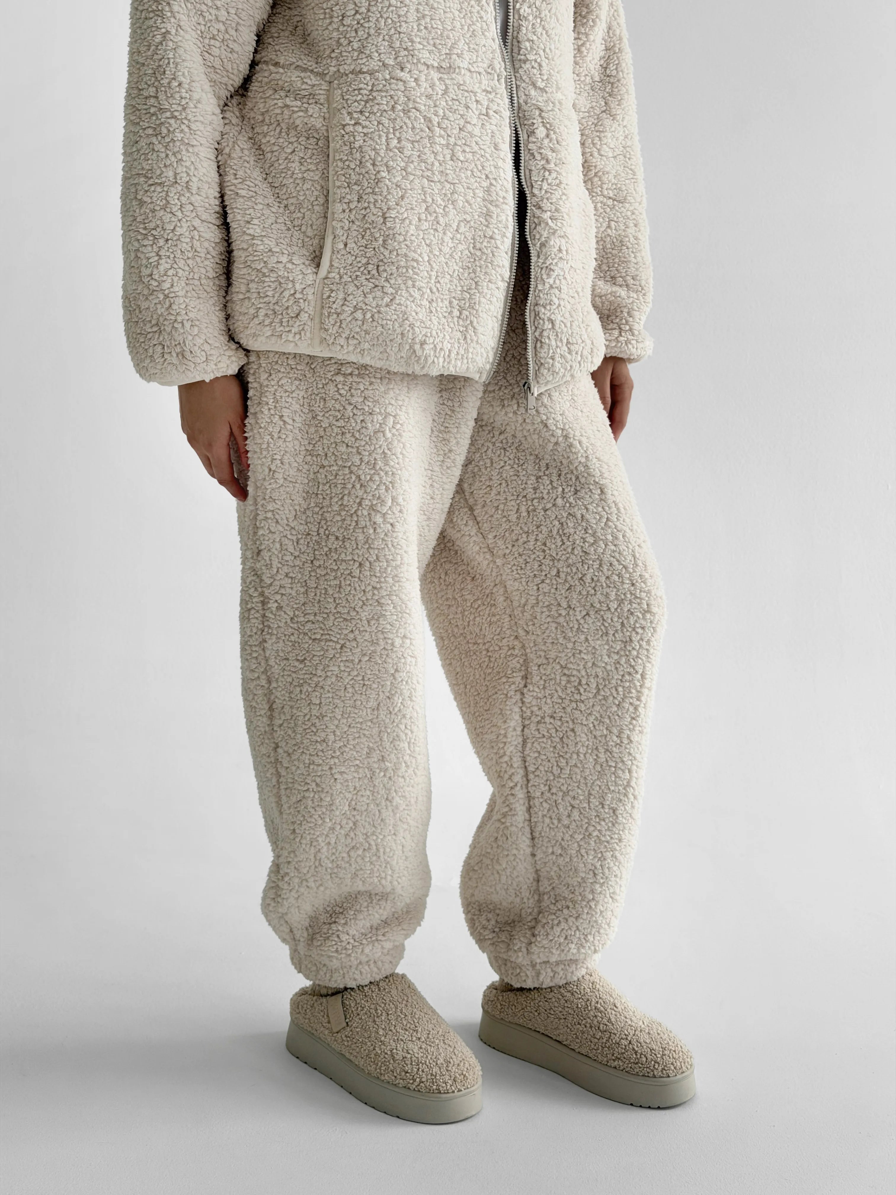 Komplet TEDDY CHMURKA bluza na zamek i spodnie, mleczny