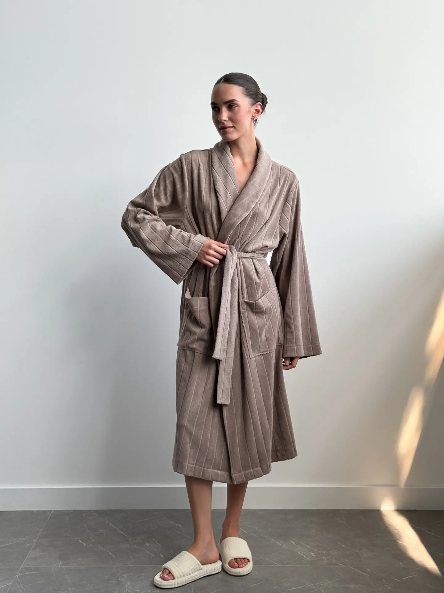 Szlafrok długi z frotte, brązowy w paski