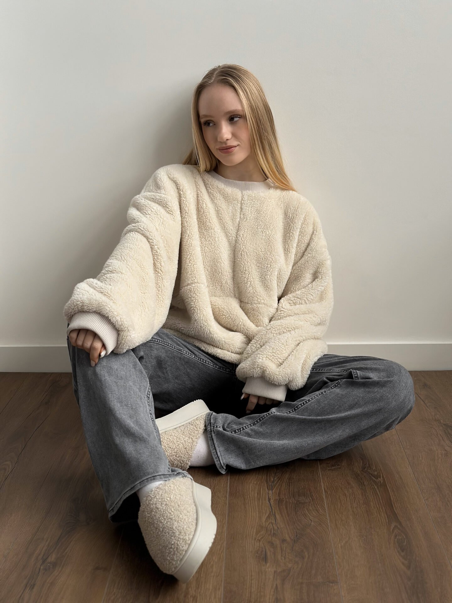 Bluza TEDDY z okantowaniem, z pluszu, mleczna