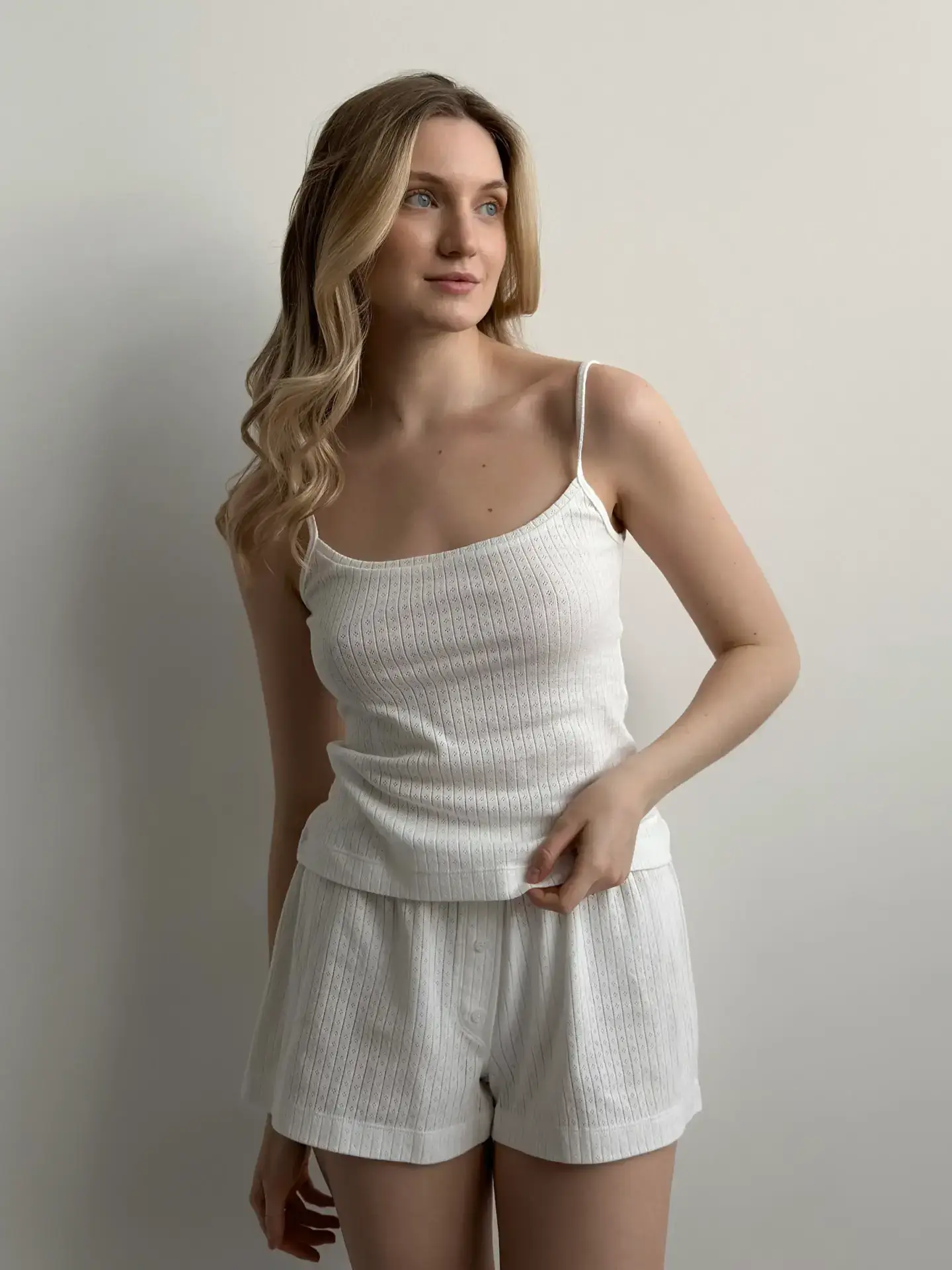 Koszulka na ramiączkach, z ribany prążkowanej, mleczna