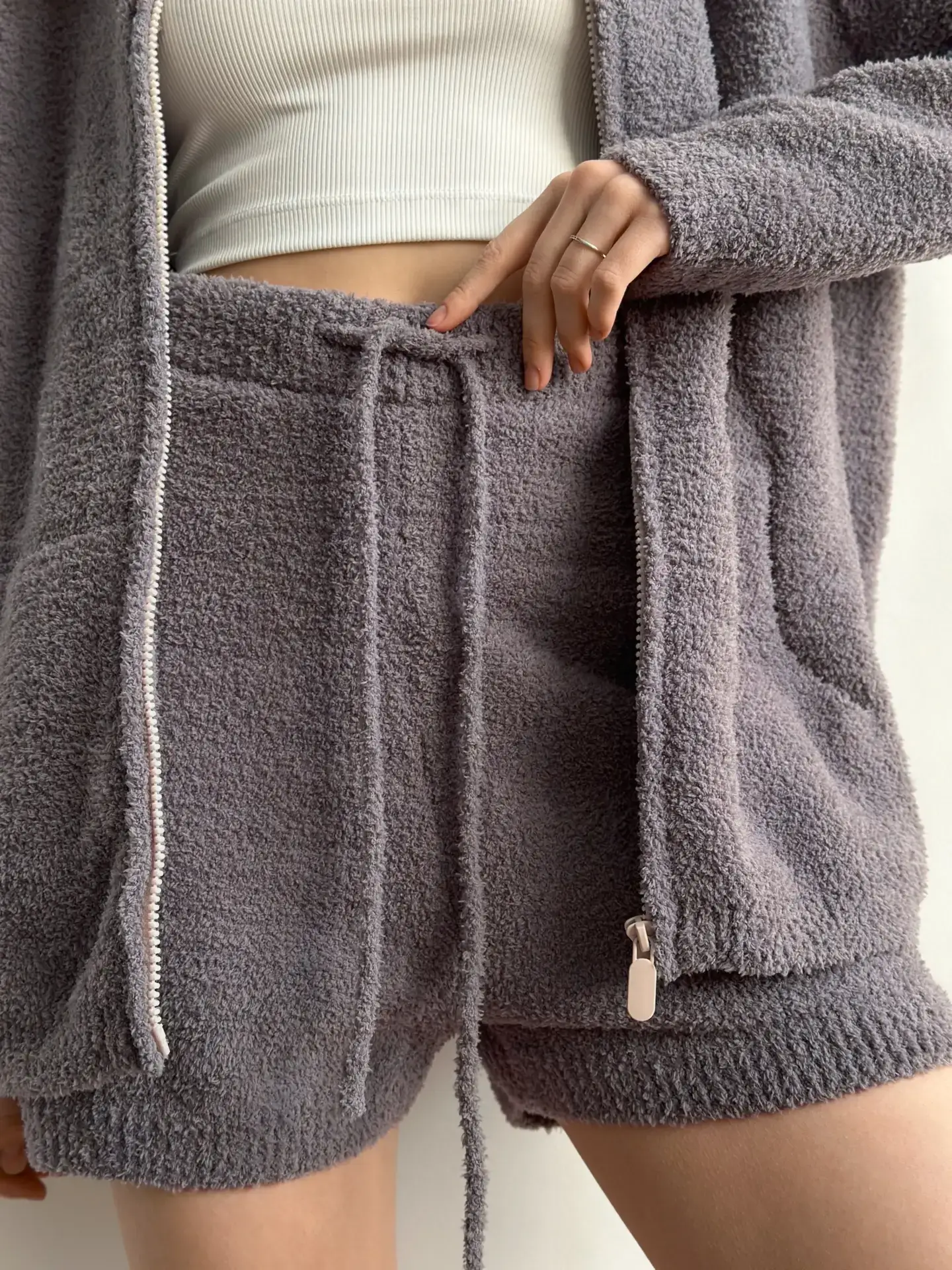 Szorty Soft z dzianiny puszystej, grafitowe