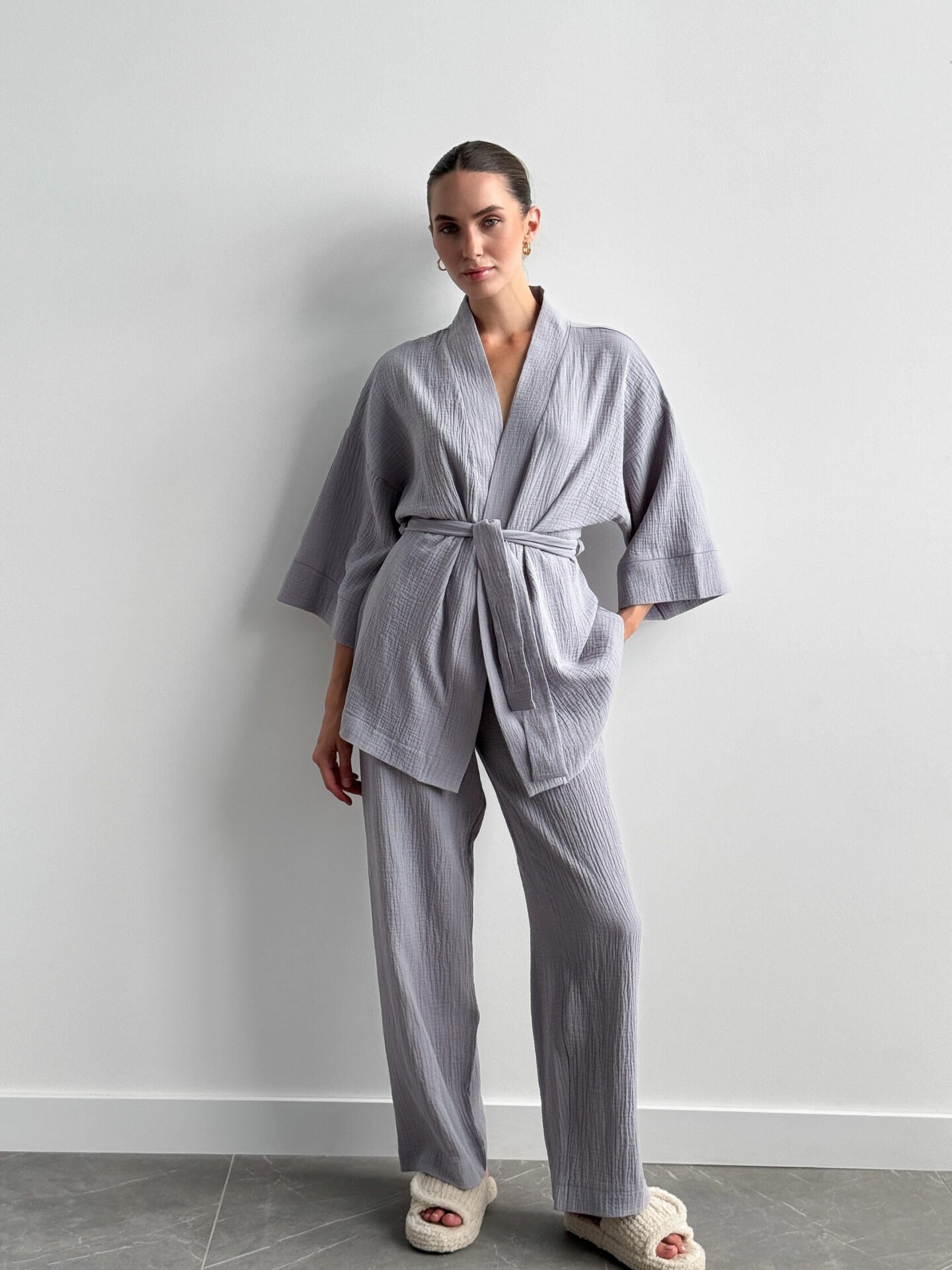 Komplet szlafrok krótki kimono i spodnie, z muślinu dwuwarstwowego, szary