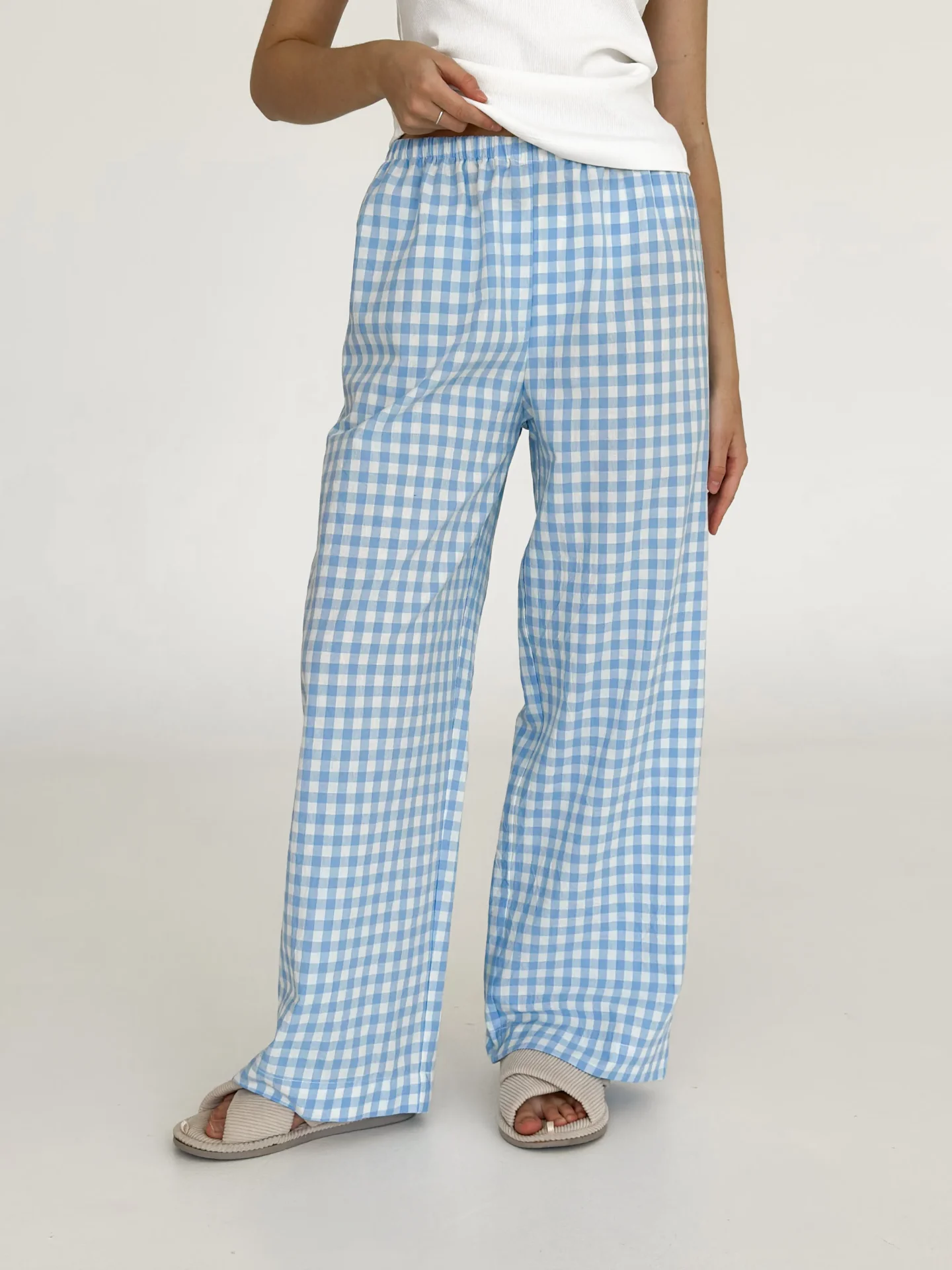 Spodnie Mono z bawełny pranej, mleczne w niebieską kratkę