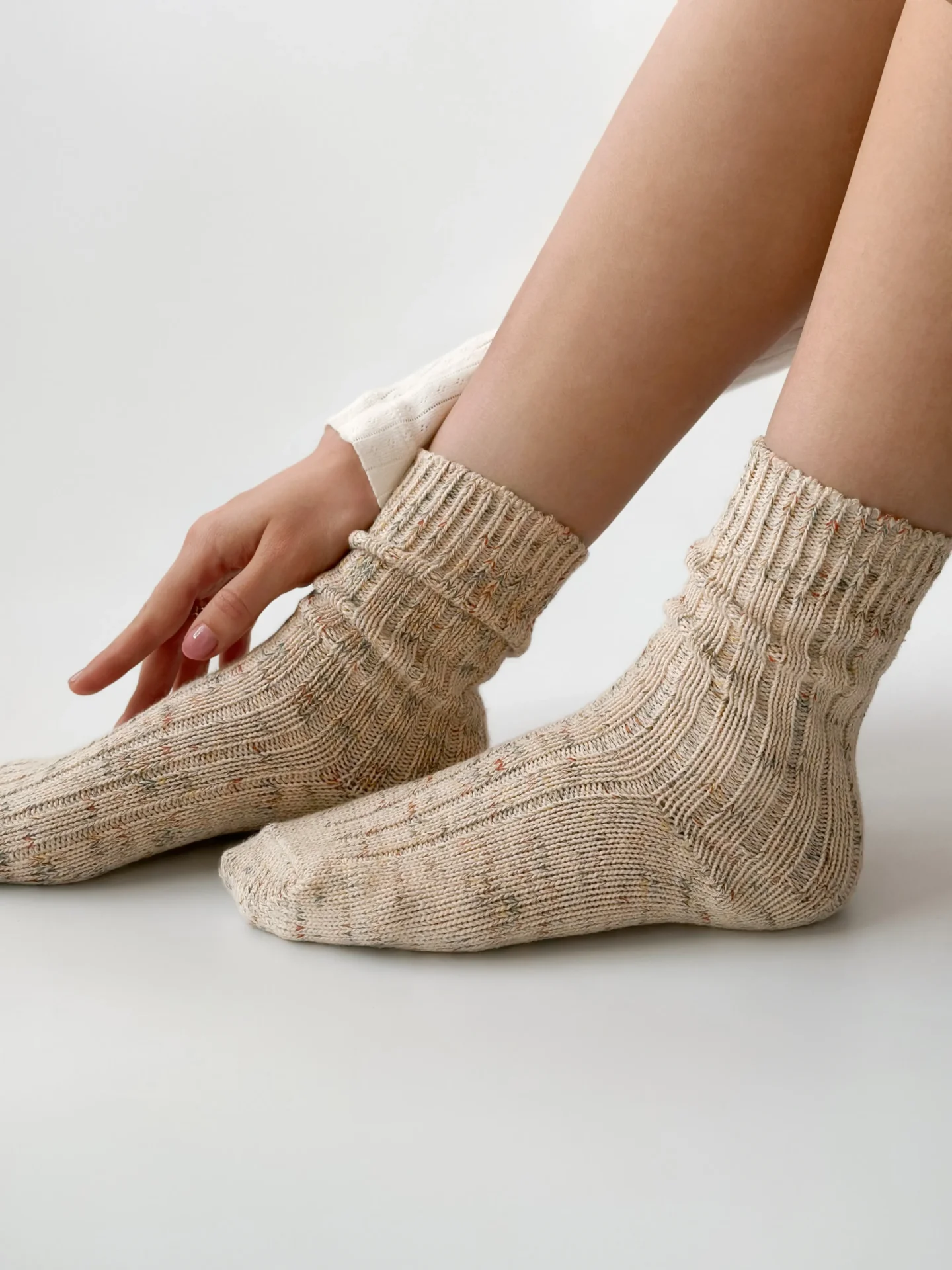 Skarpetki wełniane niebielone, zielony melanż