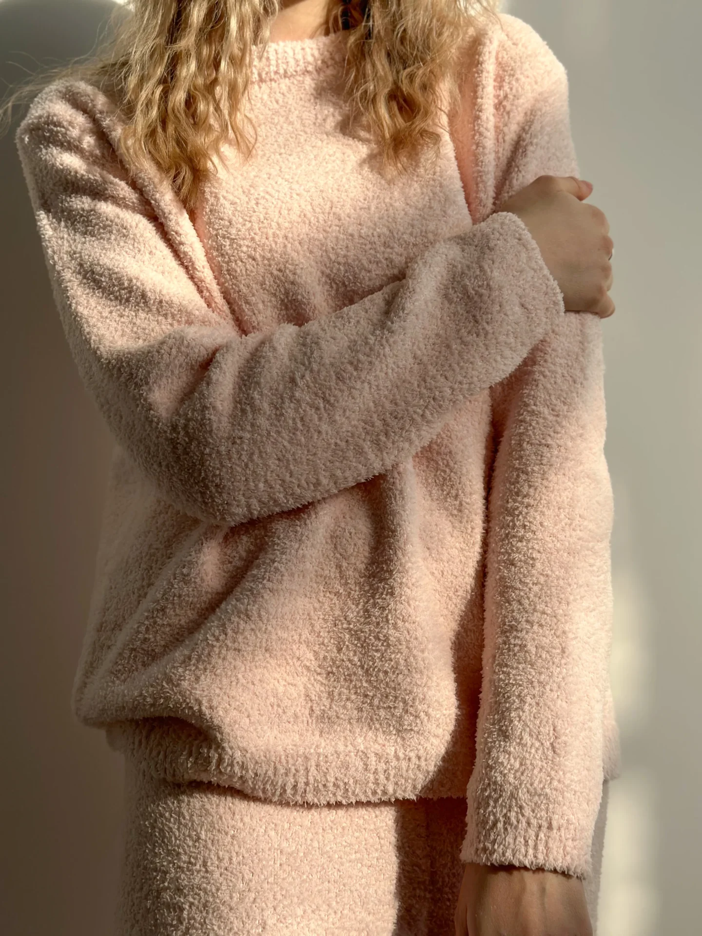 Bluza Soft z dzianiny puszystej, pudrowa