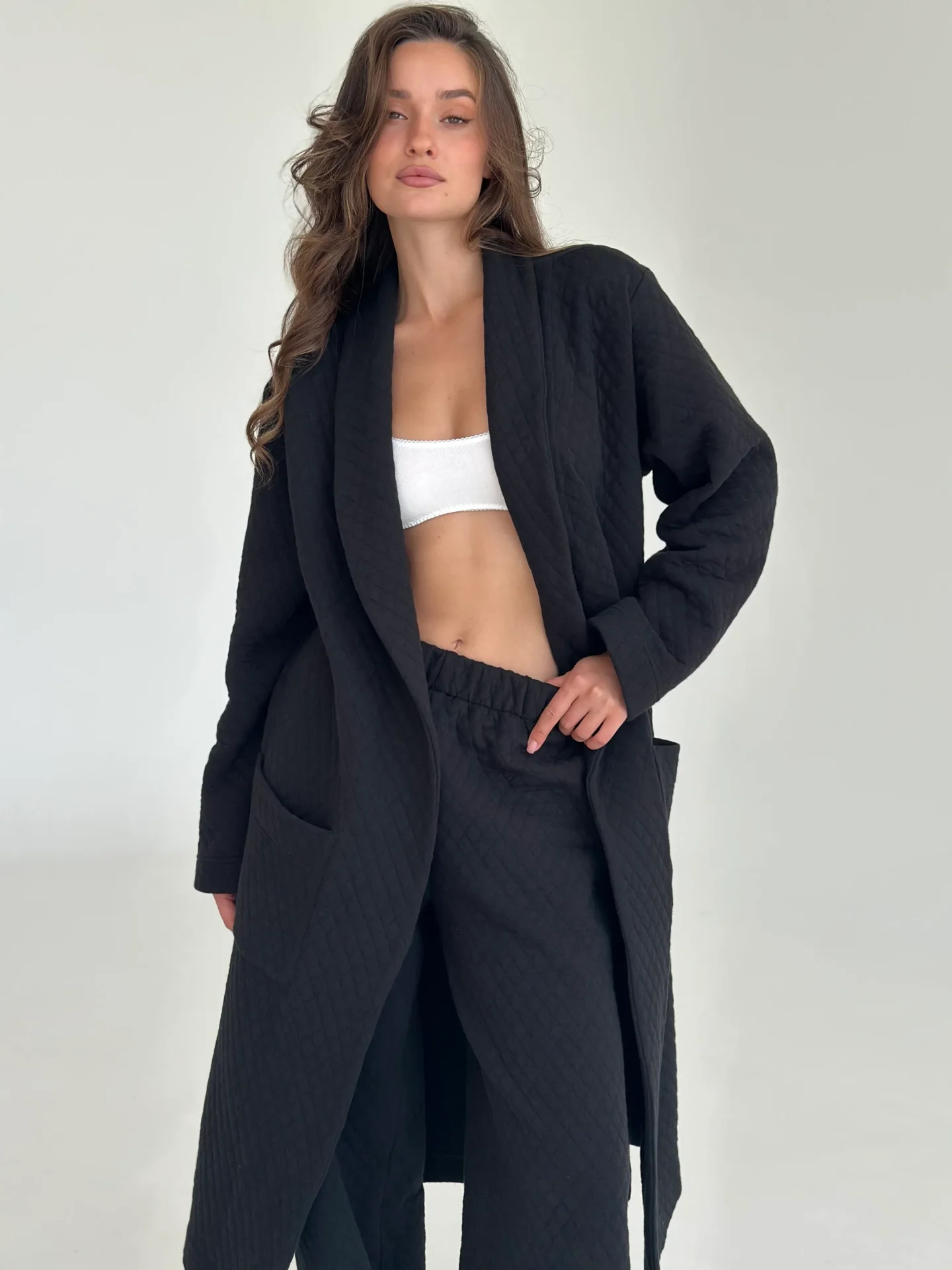 Komplet szlafrok i spodnie, z dzianiny pikowanej, czarny