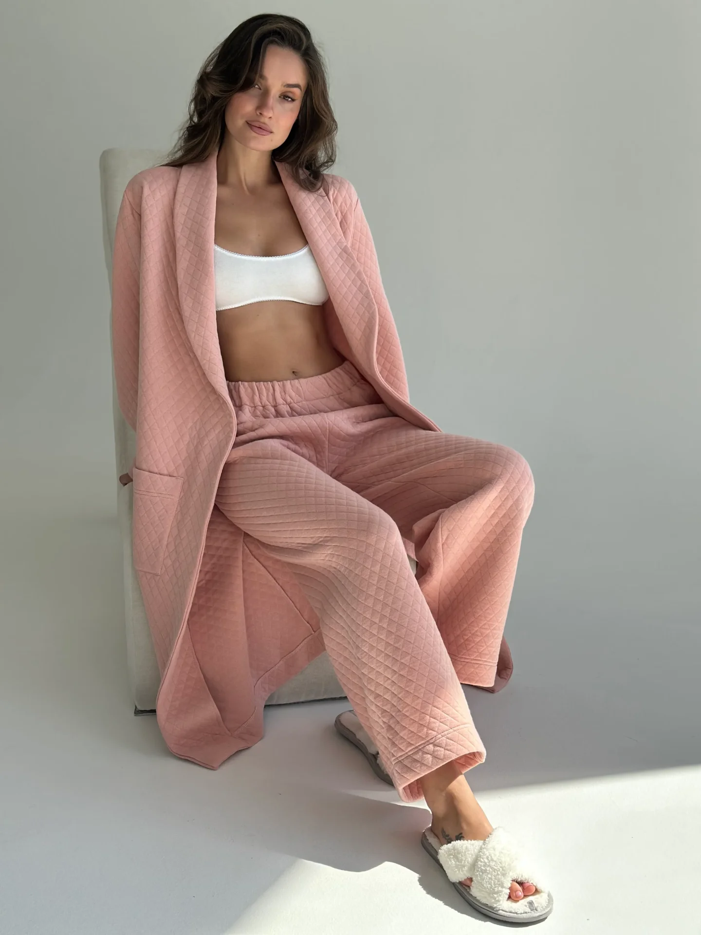 Spodnie z dzianiny pikowanej, różowe