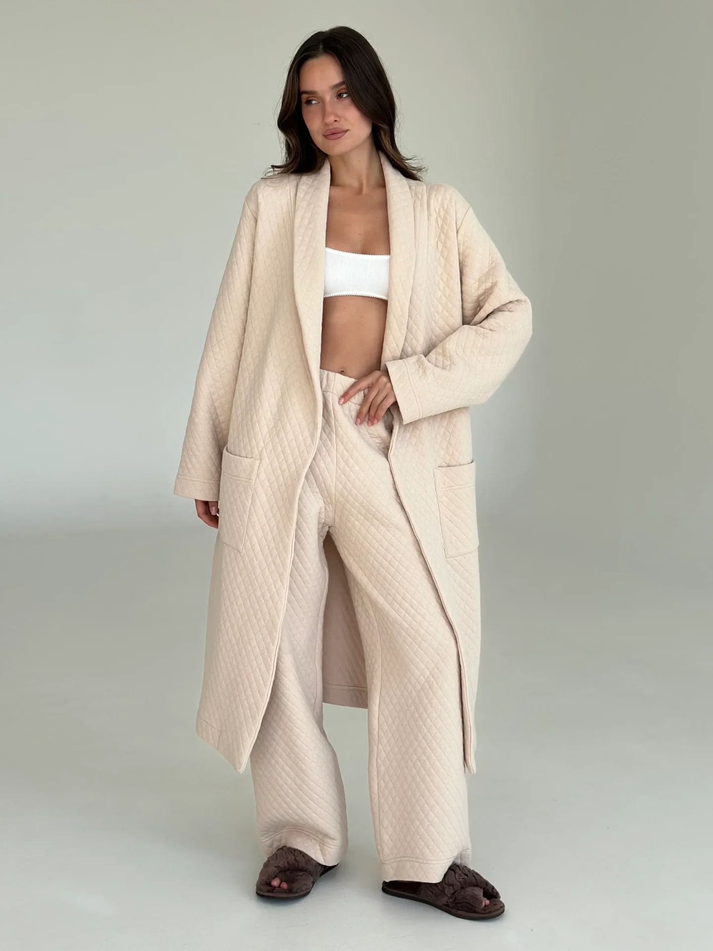 Spodnie z dzianiny pikowanej, beżowe