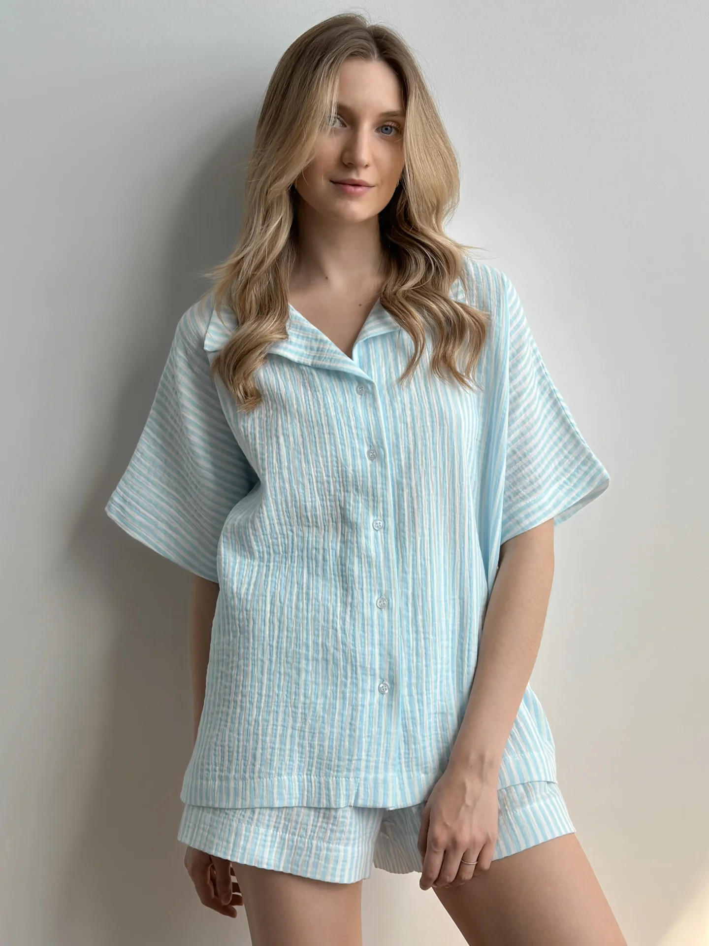 Komplet koszula i szorty, z muślinu, w niebieskie paski